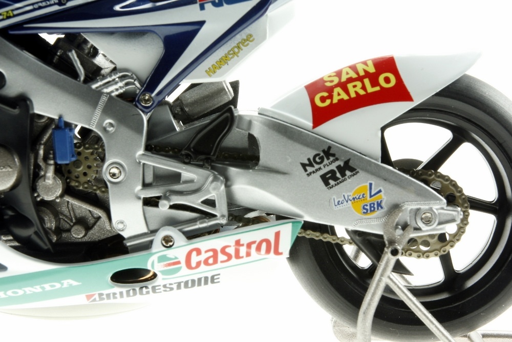 Honda RC212V nº 24 Toni Elias (2007) Altaya MC37 1/12 