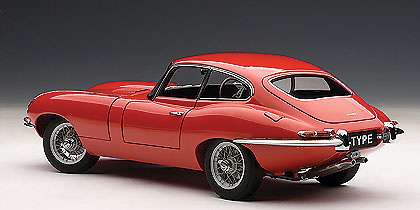 Jaguar E-Type Coupé 3.8 Serie I (1961) Autoart 73614 1/18 