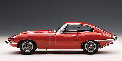Jaguar E-Type Coupé 3.8 Serie I (1961) Autoart 73614 1/18 