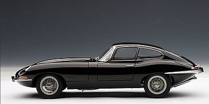 Jaguar E-Type Coupé 3.8 Serie I (1961) Autoart 1/18 Negro 