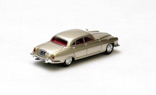 Jaguar Mk10 (1965) Neo 87295 1/87 
