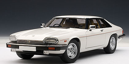 Jaguar XJS Coupé (1986) Autoart 73576 1/18 