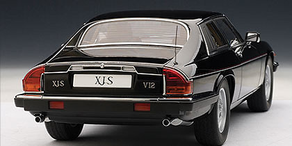 Jaguar XJS Coupé (1986) Autoart 73577 1/18 
