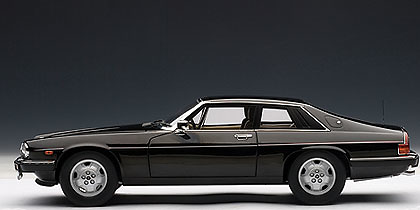 Jaguar XJS Coupé (1986) Autoart 73577 1/18 