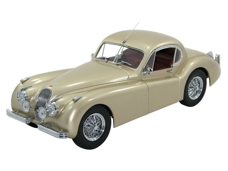Jaguar XK120 -FHC- Coupé (1953) Signature PM 1/18 