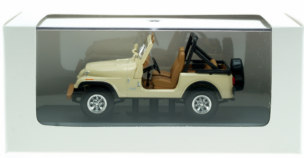 Jeep CJ-7 Laredo (1982) White Box WBS0001 1/43 