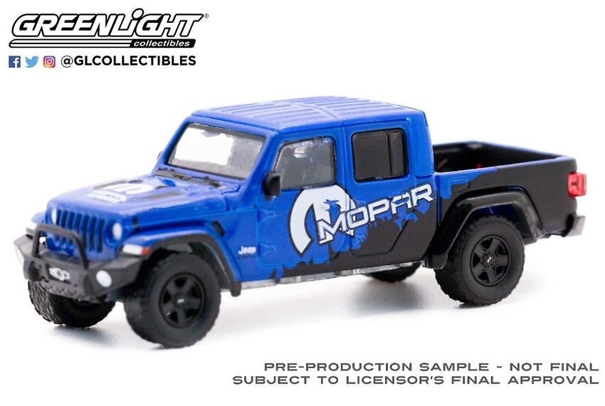 Jeep Gladiator with Off-Road MOPAR (2021) 35220F Greenlight 1/64 