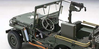Jeep Willys con remolque (1945) Autoart 74016 1:18 