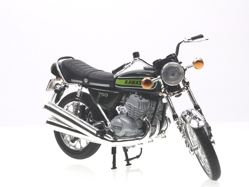 Kawasaki 750 H2 (1972) Solido 1/18 