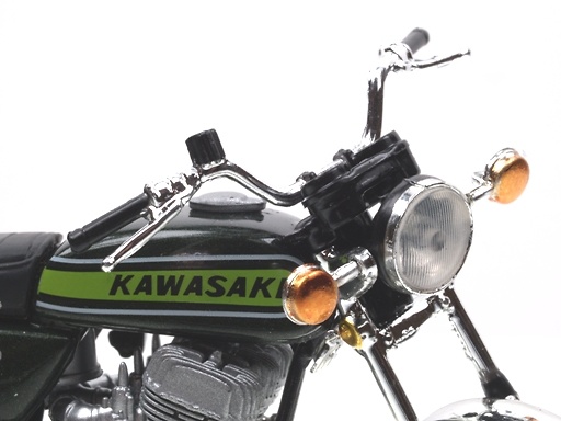 Kawasaki 750 H2 (1972) Solido 1/18 