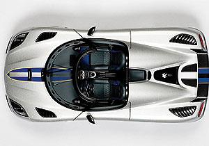 Koenigsegg Agera (2011) Autoart 79006 1:18 Color gris plata