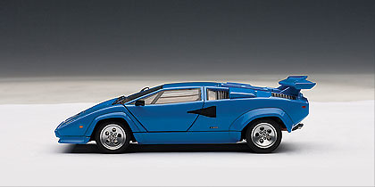 Lamborghini Countach 5000 S (1982) Autoart 1/43 Azul 