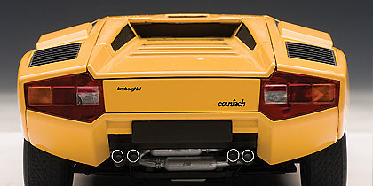 Lamborghini Countach LP400 (1974) Autoart 74646 1:18 