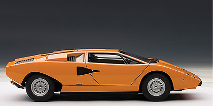 Lamborghini Countach LP400 (1974) Autoart 1/18 Naranja 