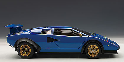 Lamborghini Countach LP500S Walter Wolf Edition (1974) Autoart 74652 1:18 