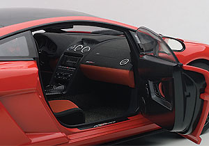 Lamborghini Gallardo LP570 Super Trofeo Stradale (2011) Autoart 74691 1:18 