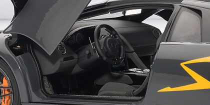 Autoart 74625 Lamborghini Murcielago LP670-4 SV China (2010) Autoart 1/18 Color Negro