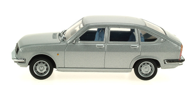 Lancia Beta Berlina (1972) Pego 1/43 