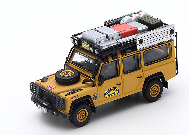 Land Rover Defender 110 Ganador Camel Trophy (1989) TSM MGT000108R 1/64 