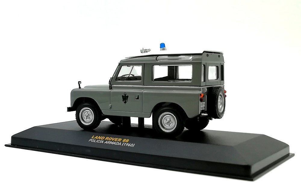 Land Rover Santana 88 