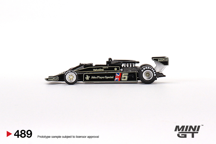 Lotus 78 nº 5 Mario Andretti Presentación (1977) TSM Model MGT00489 1/64 