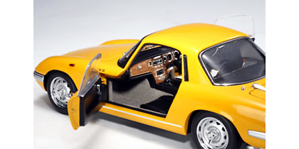 Lotus Elan Coupé S/E S3 Autoart 75352 1/18 