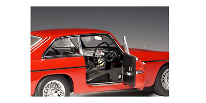 MG B Coupé MKII (1969) Rojo Autoart 1/18 