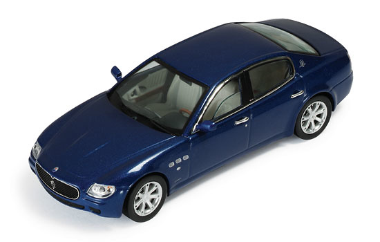 Maserati Quatroporte Sport GT (2006) Ixo MOC091 1/43 