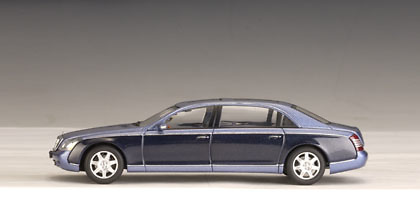 Maybach 62 LWB -W240- (2002) Autoart 56162 1/43 