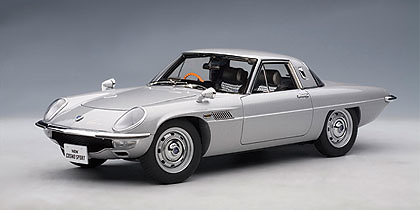 Mazda Cosmo Sport (1967) Autoart 1/18 Gris Metalizado 