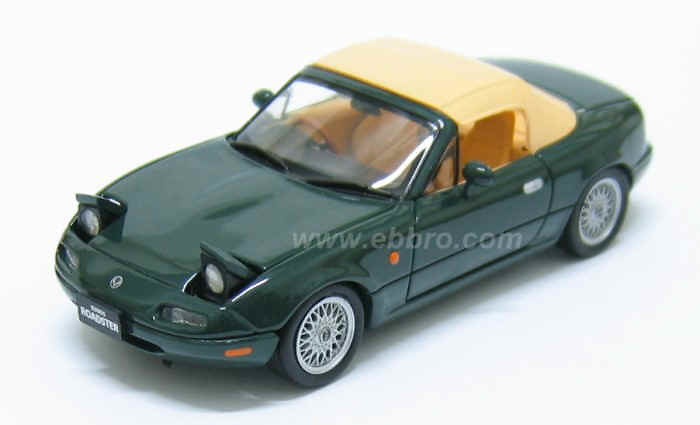 Mazda Eunos Roadster V Especial (1996) Ebbro 43590 1/43 