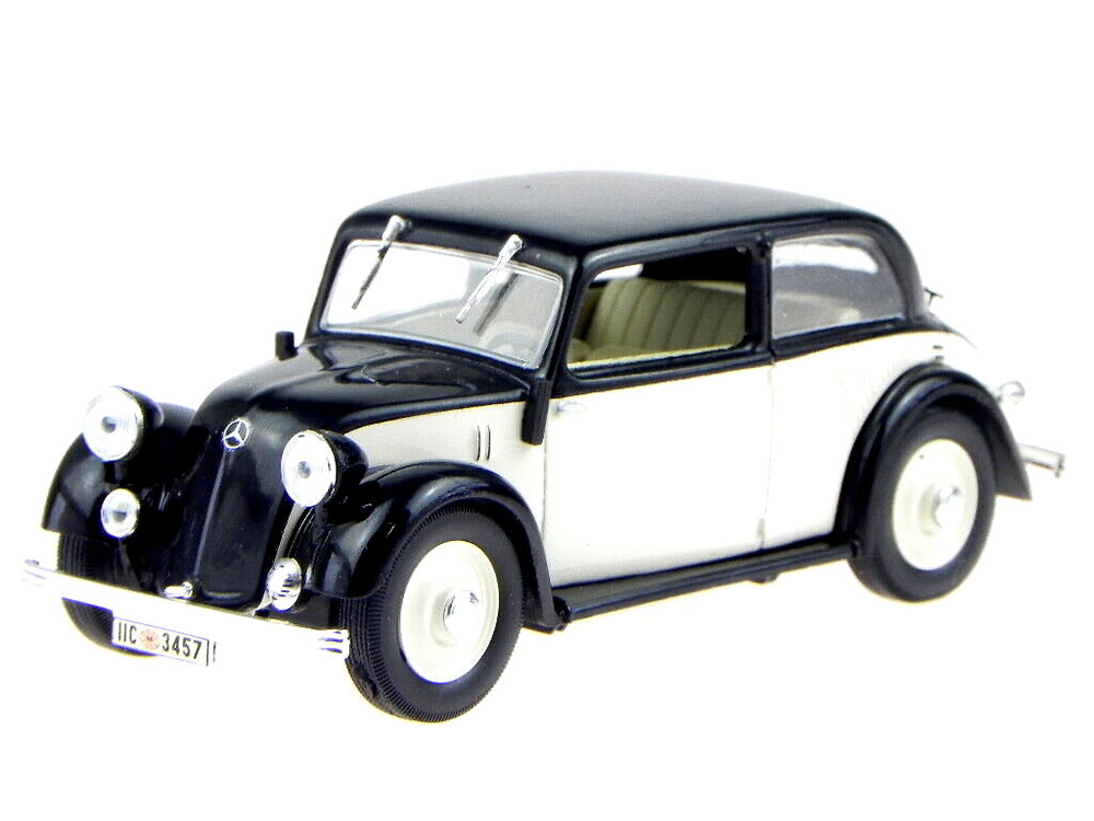 Mercedes 130 -W23- (1934) White Box WB078 1:43 