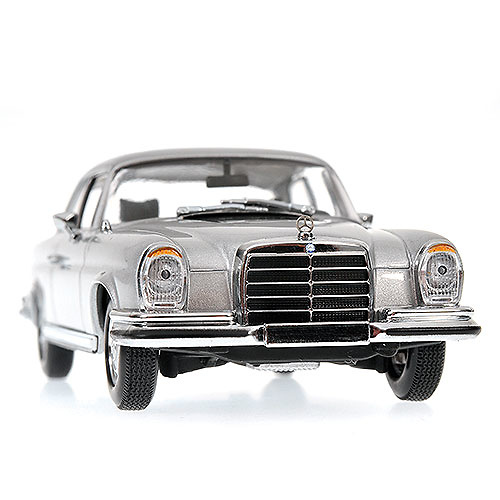Mercedes Benz 280 SE Coupé -W111- (1970) Minichamps 400038120 1/43 