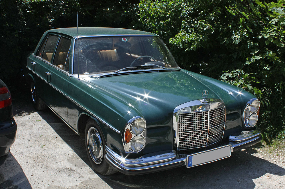 Mercedes 280 SE -W108- (1967) Norev 1:18 