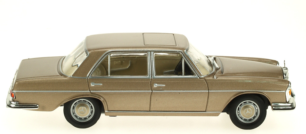 Mercedes 300 SEL 6.3 -W109- (1968) White Box 186665 1:43 