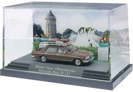 Mercedes Benz 300D -W123- (1981) Mini-diorama Busch 46853 1/87 