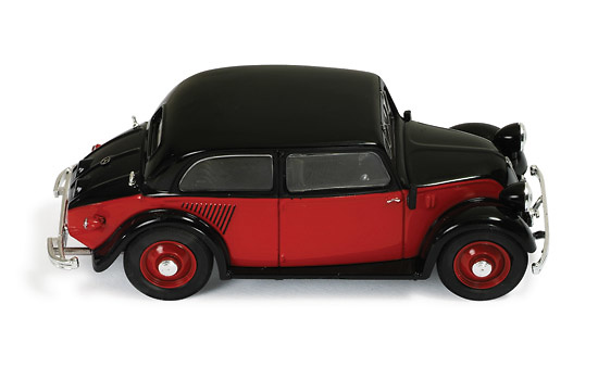 Mercedes Benz 130 -W23- (1934) Ixo MUS026 1/43 
