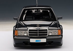 Autoart 76131 Mercedes Benz 190E 2.5-16V Evolution 2 -W201- (1990) Autoart 1:18 color negro metalizado