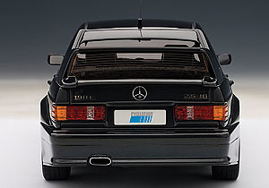 Autoart 76131 Mercedes Benz 190E 2.5-16V Evolution 2 -W201- (1990) Autoart 1:18 color negro metalizado