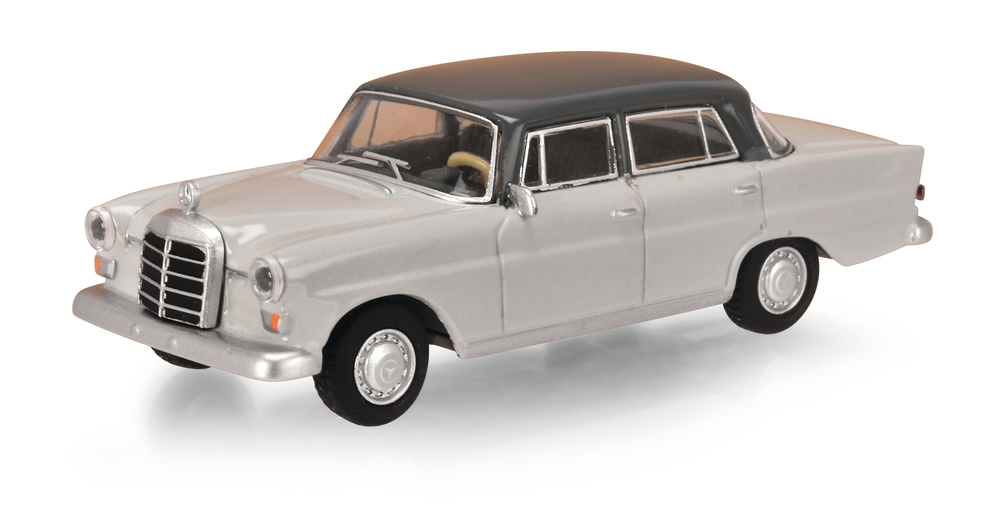 Mercedes Benz 200 D -W110- (1961) Schuco 452034500 1/64 