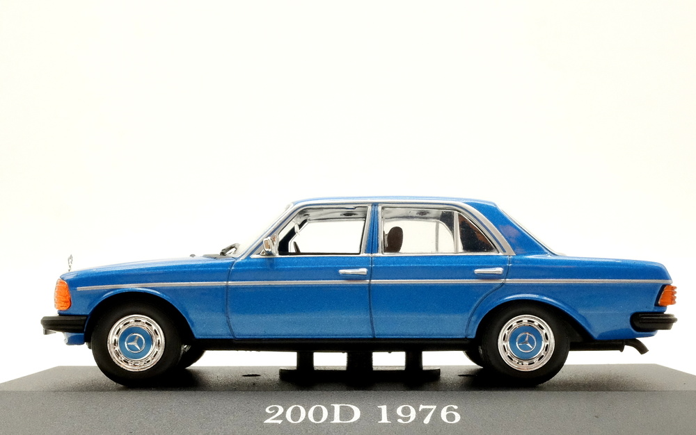Mercedes Benz 200 D -W123- (1976) Altaya 1/43 
