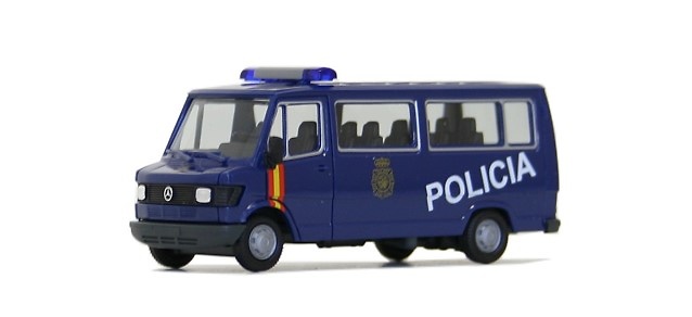 Mercedes Benz 207D Microbus 
