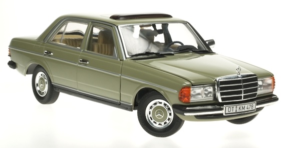 Mercedes Benz 230 E -W123- (1977) Revell 08808 1/18 