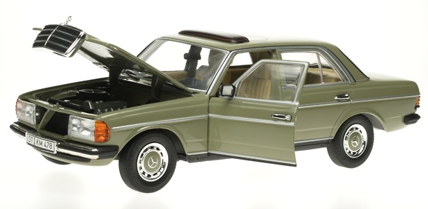 Mercedes Benz 230 E -W123- (1977) Revell 08808 1/18 