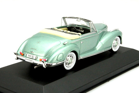 Mercedes Benz 300 Roadster -W186- (1956) White Box 1:43 