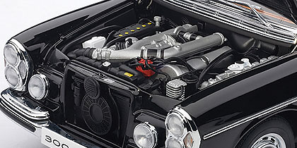 Mercedes Benz 300 SEL 6.3 -W109- (1970) Autoart 1/18 