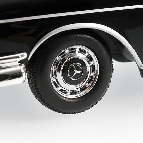 Mercedes Benz 300SE 