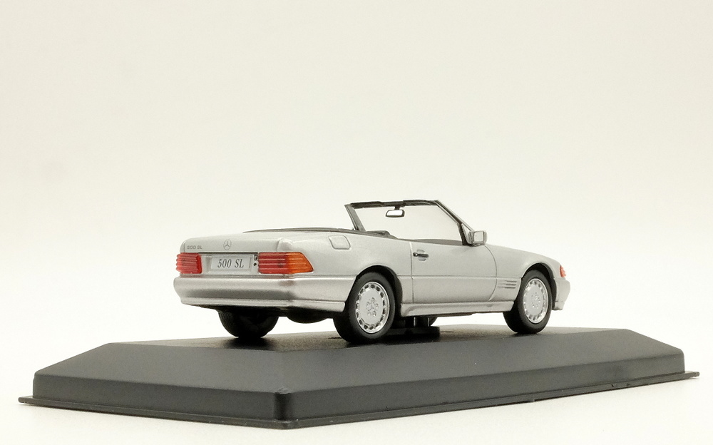 Mercedes Benz 500 SL -R129- (1989) Altaya 1/43 