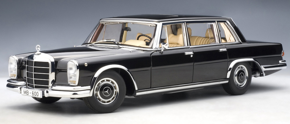 Mercedes Benz 600 SWB -W100- (1964) Autoart 1/18 