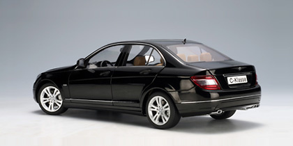 Mercedes Benz Clase C -W204- Avantgarde (2007) Autoart 76264 1/18 